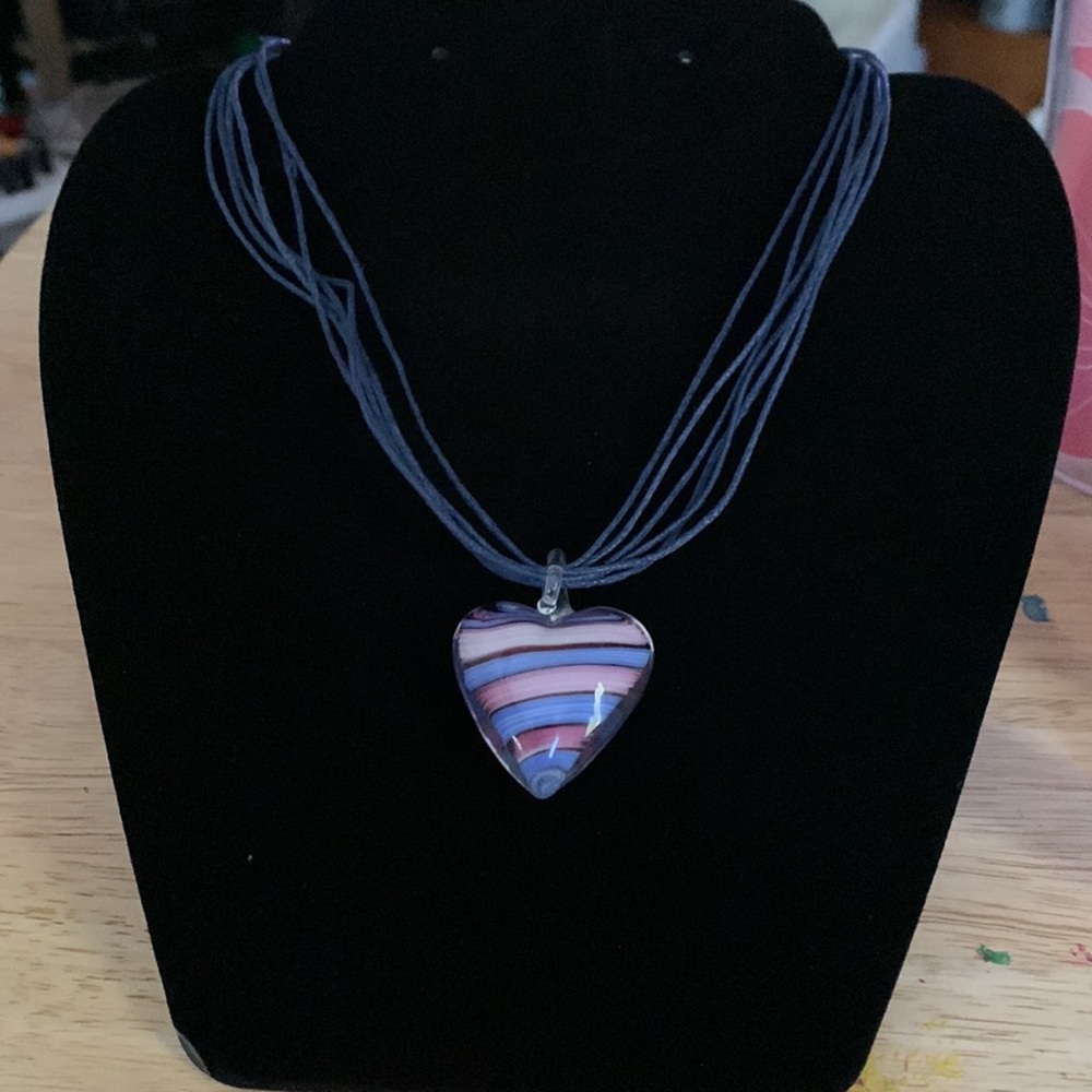 Never worn heart necklace